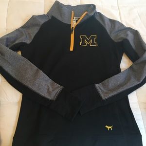 VS Pink Michigan 1/4 Zip - size M